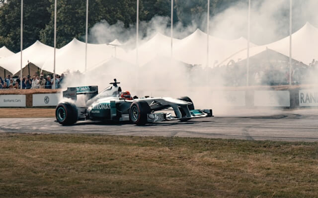 F1-kausi